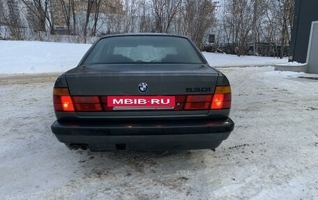 BMW 5 серия, 1989 год, 850 000 рублей, 13 фотография