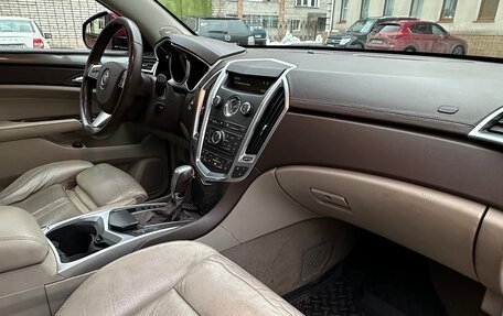 Cadillac SRX II рестайлинг, 2012 год, 1 250 000 рублей, 16 фотография