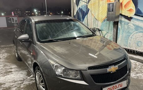 Chevrolet Cruze II, 2011 год, 500 000 рублей, 5 фотография