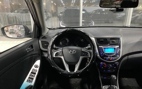 Hyundai Solaris II рестайлинг, 2013 год, 849 000 рублей, 11 фотография