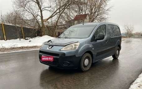 Peugeot Partner II рестайлинг 2, 2011 год, 550 000 рублей, 1 фотография