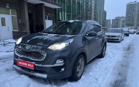 KIA Sportage IV рестайлинг, 2019 год, 2 300 000 рублей, 1 фотография