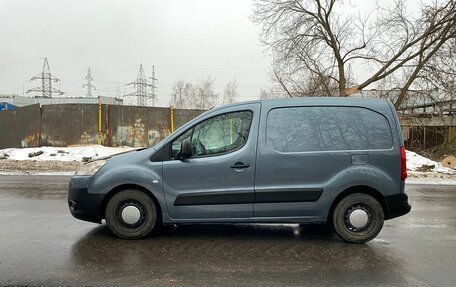 Peugeot Partner II рестайлинг 2, 2011 год, 550 000 рублей, 2 фотография