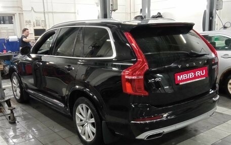 Volvo XC90 II рестайлинг, 2017 год, 3 640 000 рублей, 4 фотография