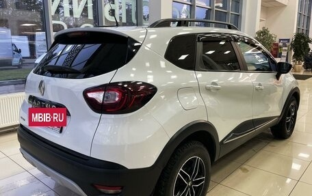 Renault Kaptur I рестайлинг, 2017 год, 1 380 000 рублей, 6 фотография