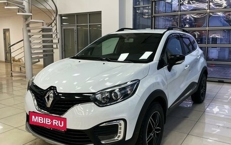 Renault Kaptur I рестайлинг, 2017 год, 1 380 000 рублей, 3 фотография