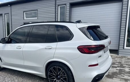 BMW X5, 2018 год, 6 000 000 рублей, 2 фотография