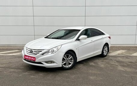 Hyundai Sonata VI, 2012 год, 1 000 000 рублей, 1 фотография