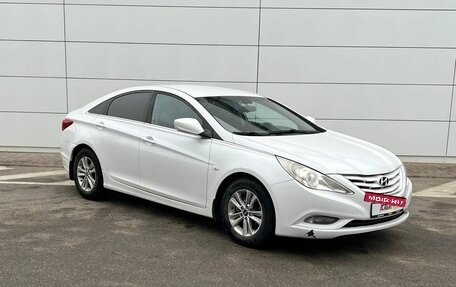 Hyundai Sonata VI, 2012 год, 1 000 000 рублей, 3 фотография