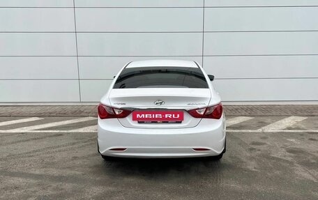 Hyundai Sonata VI, 2012 год, 1 000 000 рублей, 5 фотография