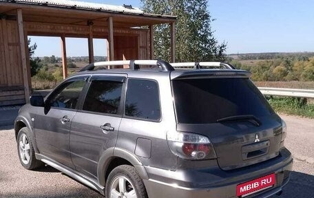 Mitsubishi Outlander III рестайлинг 3, 2005 год, 720 000 рублей, 23 фотография