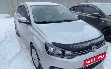 Volkswagen Polo VI (EU Market), 2012 год, 910 000 рублей, 2 фотография