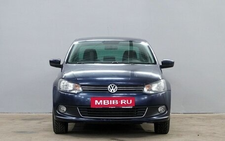 Volkswagen Polo VI (EU Market), 2011 год, 825 000 рублей, 2 фотография