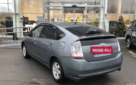 Toyota Prius, 2005 год, 590 000 рублей, 7 фотография