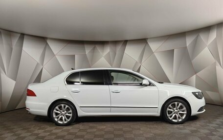 Skoda Superb III рестайлинг, 2013 год, 1 418 000 рублей, 6 фотография