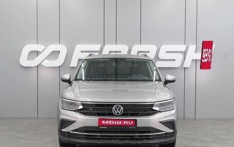 Volkswagen Tiguan II, 2021 год, 2 749 000 рублей, 3 фотография