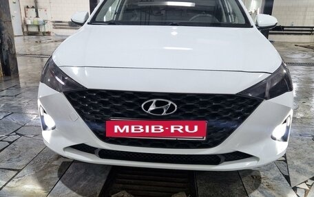 Hyundai Solaris II рестайлинг, 2020 год, 1 650 000 рублей, 18 фотография