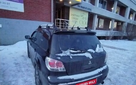 Mitsubishi Outlander III рестайлинг 3, 2005 год, 830 000 рублей, 3 фотография