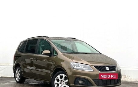 SEAT Alhambra II рестайлинг, 2013 год, 1 827 600 рублей, 3 фотография