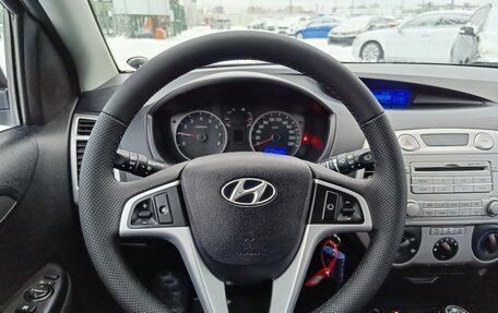 Hyundai i20 IB рестайлинг, 2010 год, 764 995 рублей, 17 фотография