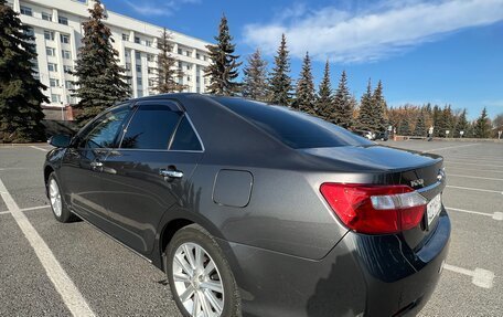 Toyota Camry, 2014 год, 1 880 000 рублей, 13 фотография