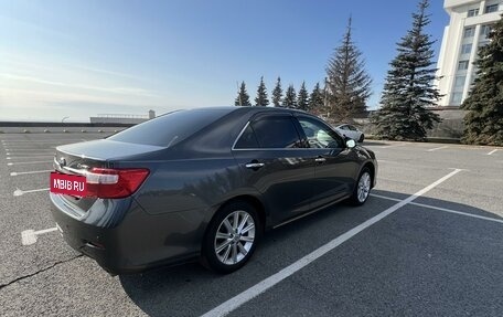 Toyota Camry, 2014 год, 1 880 000 рублей, 10 фотография