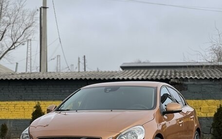 Volvo S60 III, 2010 год, 1 100 000 рублей, 1 фотография