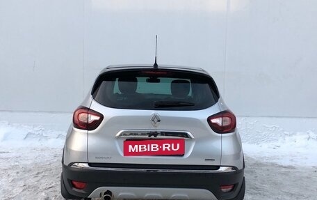 Renault Kaptur I рестайлинг, 2018 год, 1 635 000 рублей, 6 фотография