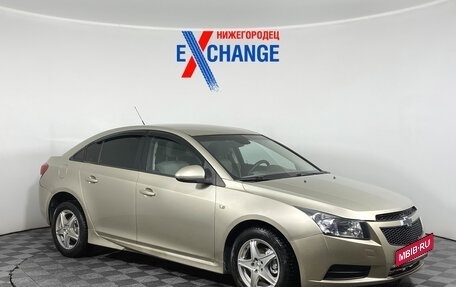 Chevrolet Cruze II, 2010 год, 675 000 рублей, 2 фотография