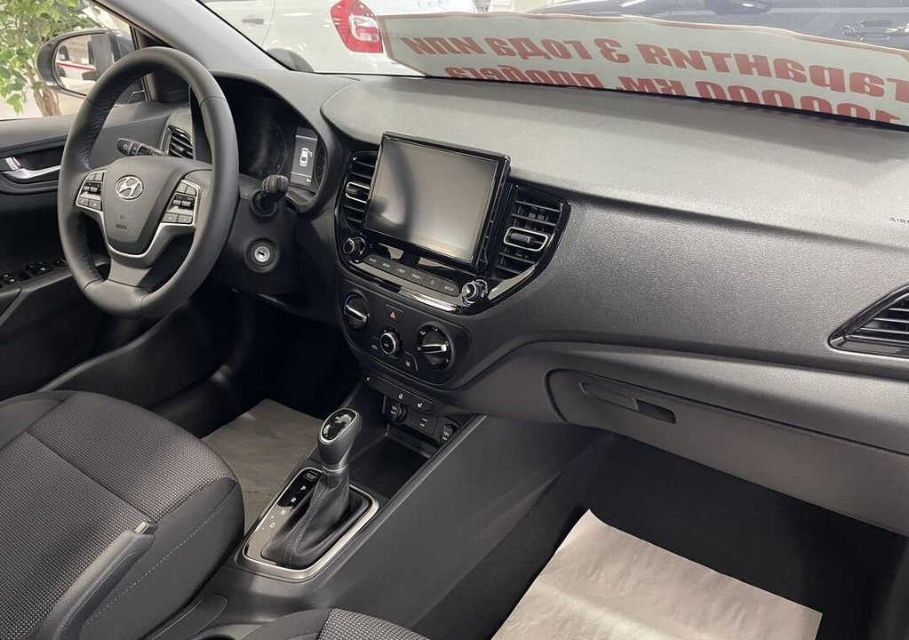 Hyundai Solaris, 2024 год, 2 180 000 рублей, 7 фотография