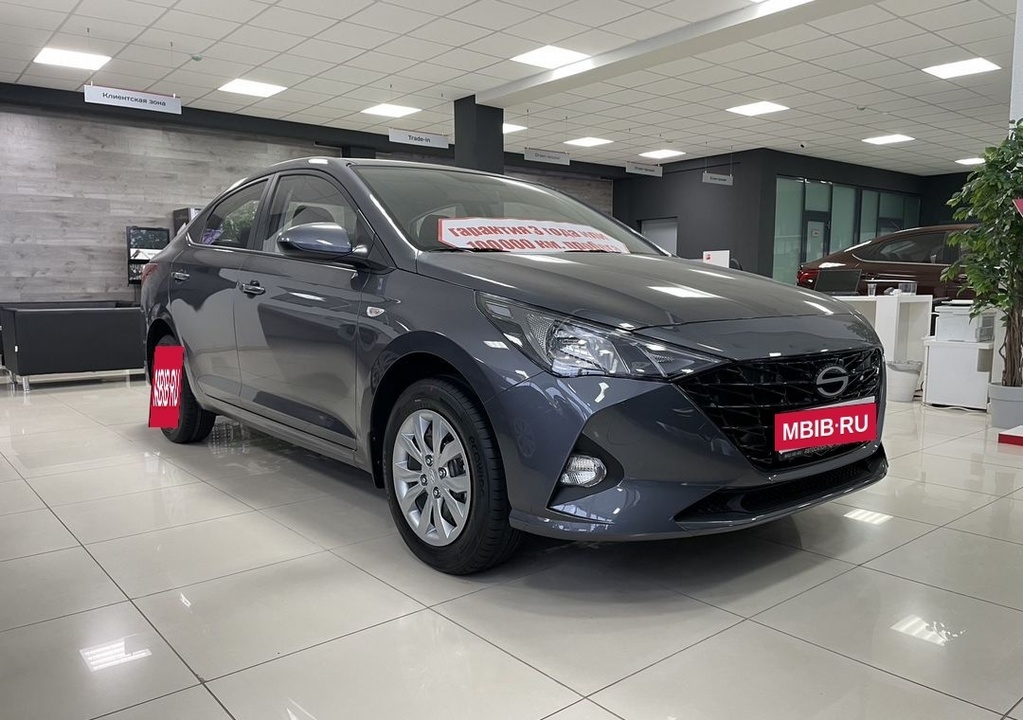 Hyundai Solaris, 2024 год, 2 180 000 рублей, 2 фотография