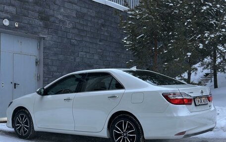 Toyota Camry, 2017 год, 3 050 000 рублей, 10 фотография