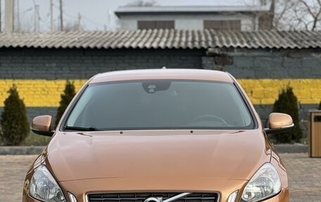 Volvo S60 III, 2010 год, 1 100 000 рублей, 2 фотография