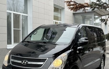 Hyundai Grand Starex Grand Starex I рестайлинг 2, 2012 год, 2 050 000 рублей, 4 фотография