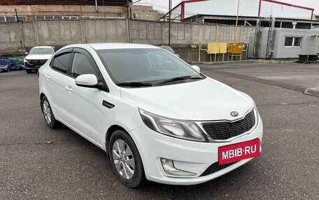 KIA Rio III рестайлинг, 2013 год, 992 000 рублей, 3 фотография