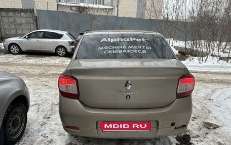 Renault Logan II, 2016 год, 650 000 рублей, 10 фотография