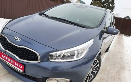 KIA cee'd III, 2013 год, 1 280 000 рублей, 24 фотография