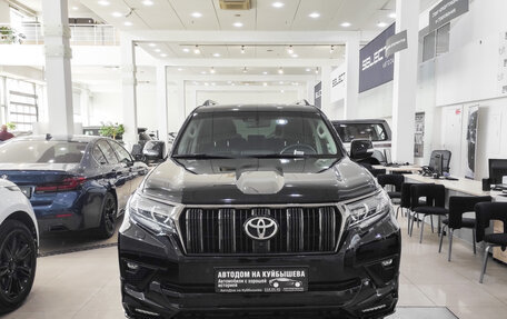 Toyota Land Cruiser Prado 150 рестайлинг 2, 2021 год, 7 998 000 рублей, 2 фотография