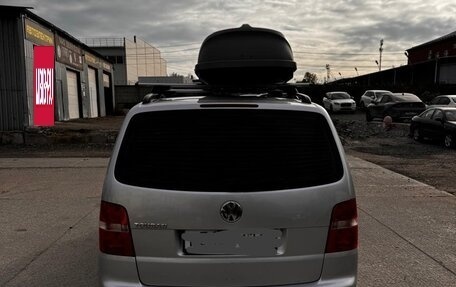 Volkswagen Touran III, 2005 год, 900 000 рублей, 4 фотография