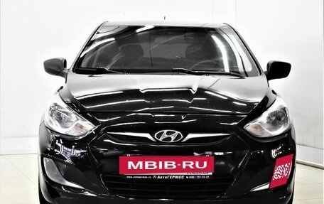 Hyundai Solaris II рестайлинг, 2013 год, 650 000 рублей, 2 фотография