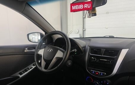 Hyundai Solaris II рестайлинг, 2012 год, 929 000 рублей, 9 фотография