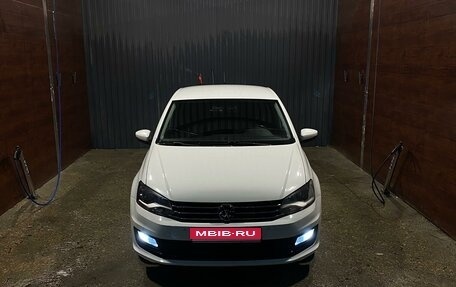 Volkswagen Polo VI (EU Market), 2018 год, 1 100 000 рублей, 2 фотография