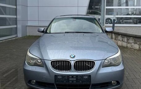 BMW 5 серия, 2003 год, 1 280 000 рублей, 14 фотография