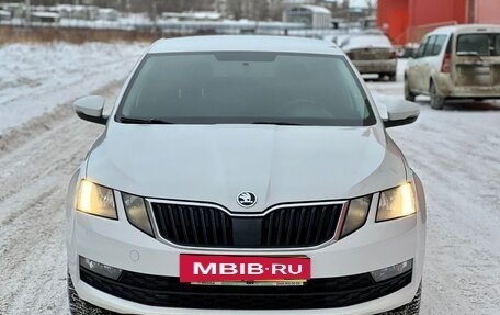 Skoda Octavia, 2019 год, 1 420 000 рублей, 2 фотография