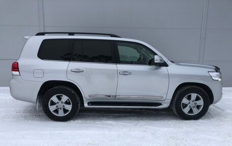 Toyota Land Cruiser 200, 2016 год, 5 997 000 рублей, 5 фотография