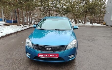 KIA cee'd I рестайлинг, 2012 год, 950 000 рублей, 7 фотография