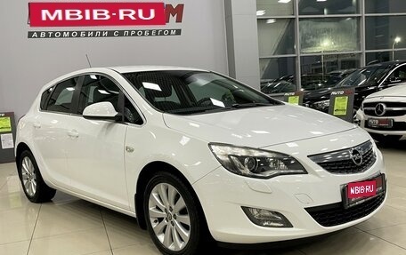 Opel Astra J, 2011 год, 1 057 000 рублей, 1 фотография