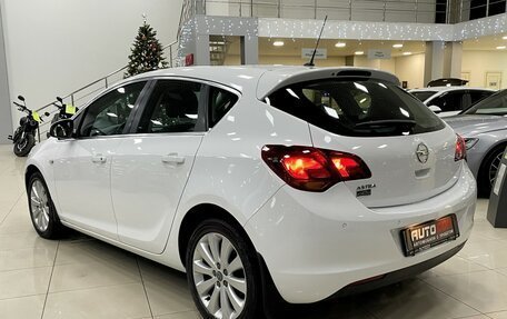 Opel Astra J, 2011 год, 1 057 000 рублей, 6 фотография