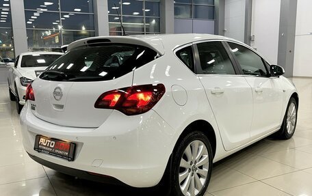 Opel Astra J, 2011 год, 1 057 000 рублей, 10 фотография