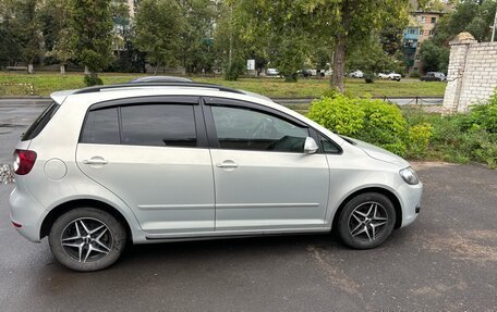 Volkswagen Golf Plus II, 2012 год, 850 000 рублей, 1 фотография